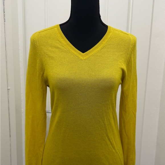 Isabel Marant V neck Yellow Knit Top
